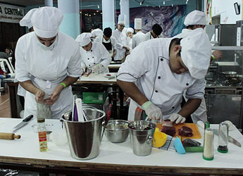 Esta noche Cocinarte festeja los 15 con un Chajá Gigante
