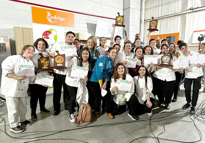 Con emoción de los ganadores y numeroso público, finalizó una exitosa Cocinarte 2023 en Paysandú